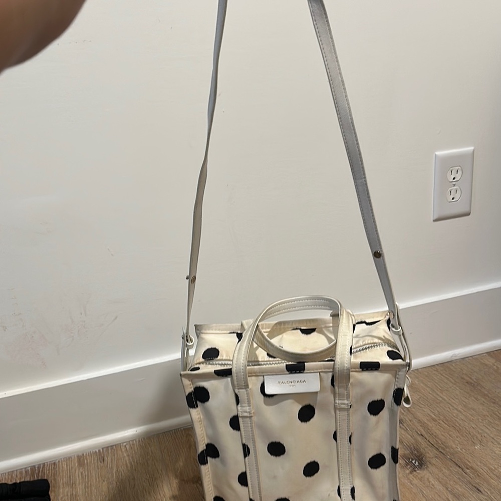 Balenciaga Polka Dot Tote Bag - Picture 3 of 4